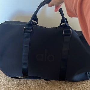 Alo Yoga Large Traverse Duffle Bag